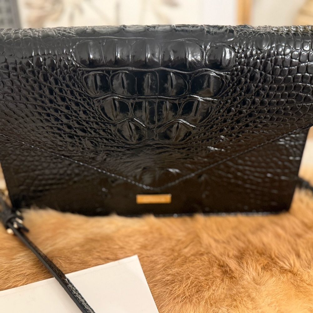Brahmin Black crocodile embossed small crossbody purse handbag - Picture 2 of 9